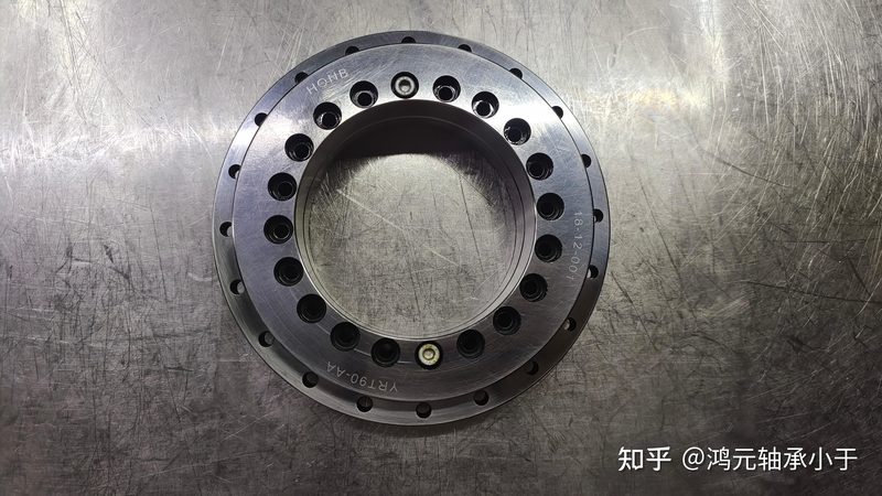 直线导轨材质如何影响精度？揭秘材质选择背后的秘密